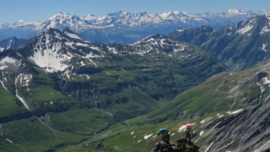 Sur l'arête