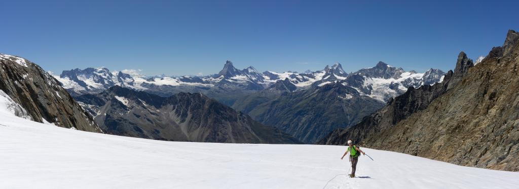 sur le glacier du Weingarten en montant au bivouac