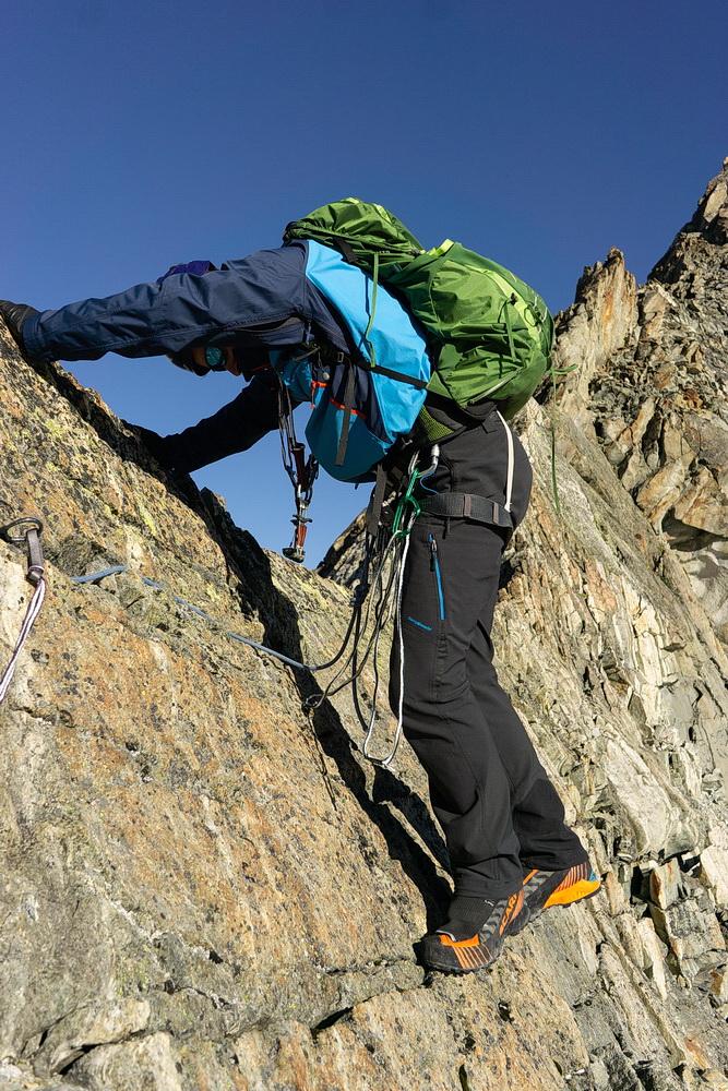 Passage au point le plus bas de l'arête.