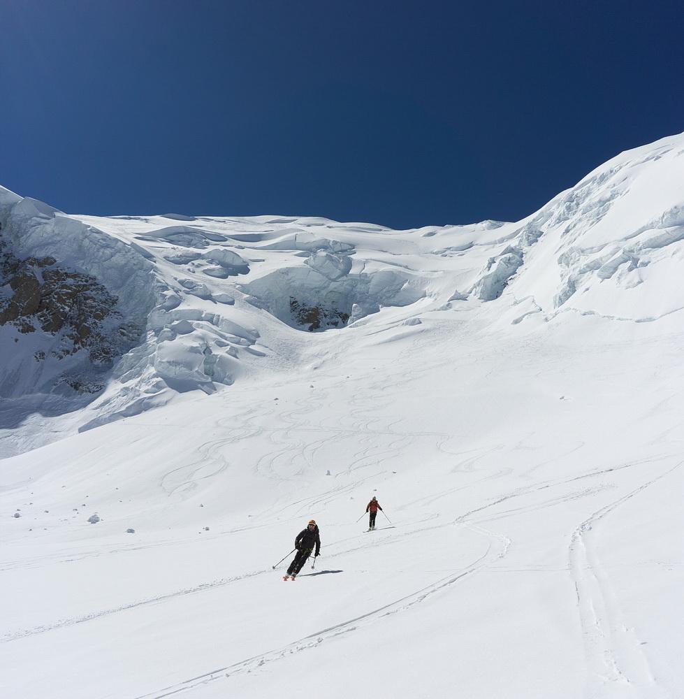 Fin de la face nord, déjà près de 800m de descente.