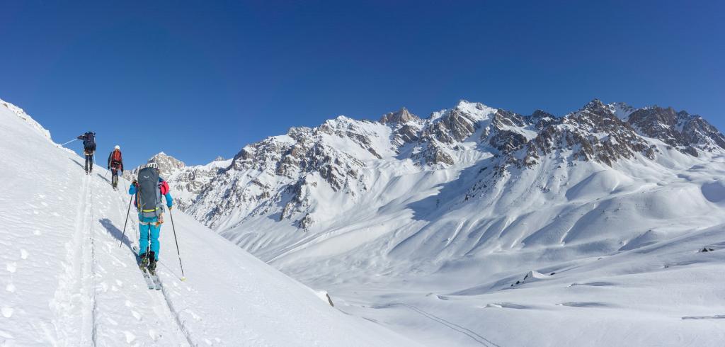 2000m au dessus du camp, le plus haut du secteur à 5200m.
