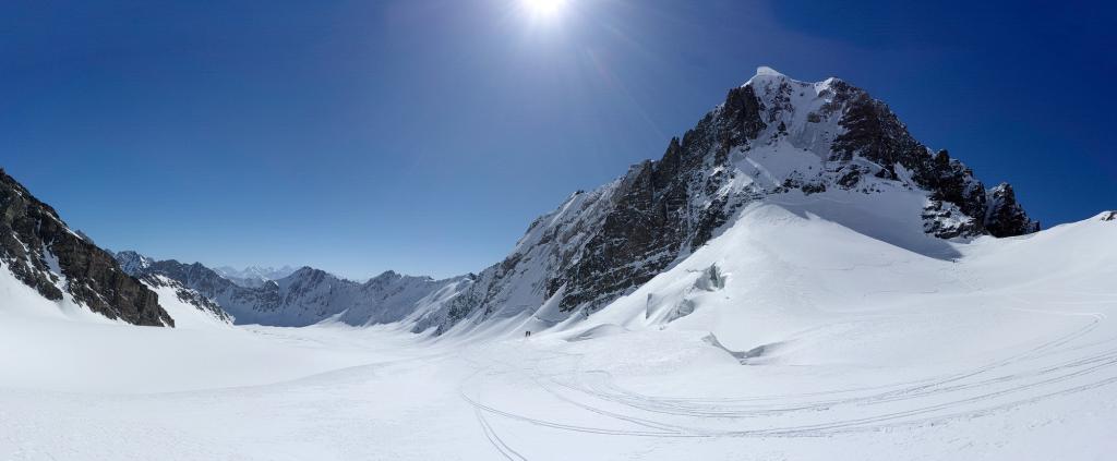 Début du glacier : juste grandiose et on s'en met plein les mirettes!!