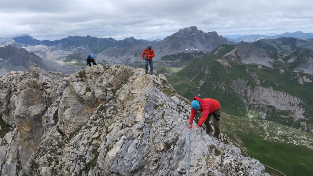Sur l'arête